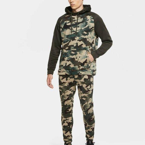 Men's Nike Therma Camo Pullover Hoddie Sweatshirt - Picture 6 of 6